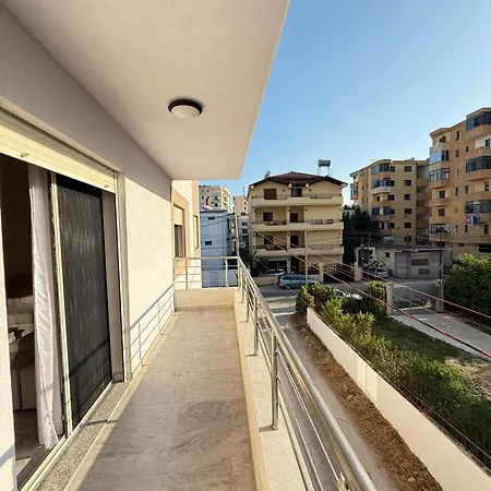 Lions Gate 7 * Durrës