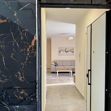 Lions Gate 7 Apartment