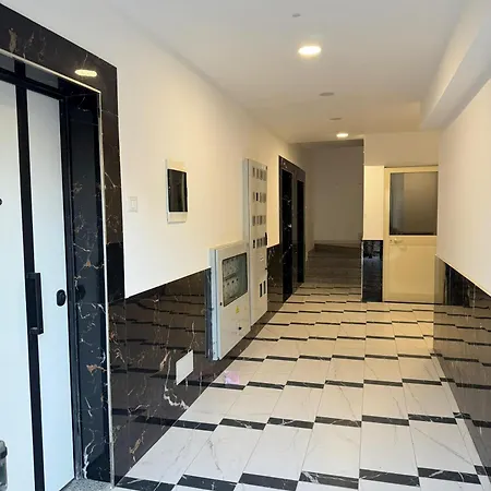 Apartment Lions Gate 7 Durres